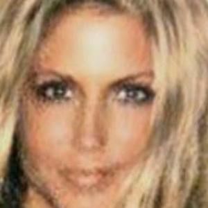 Meet your Posher, Valiena